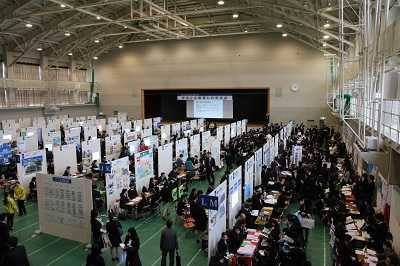 学生と企業等の交流会